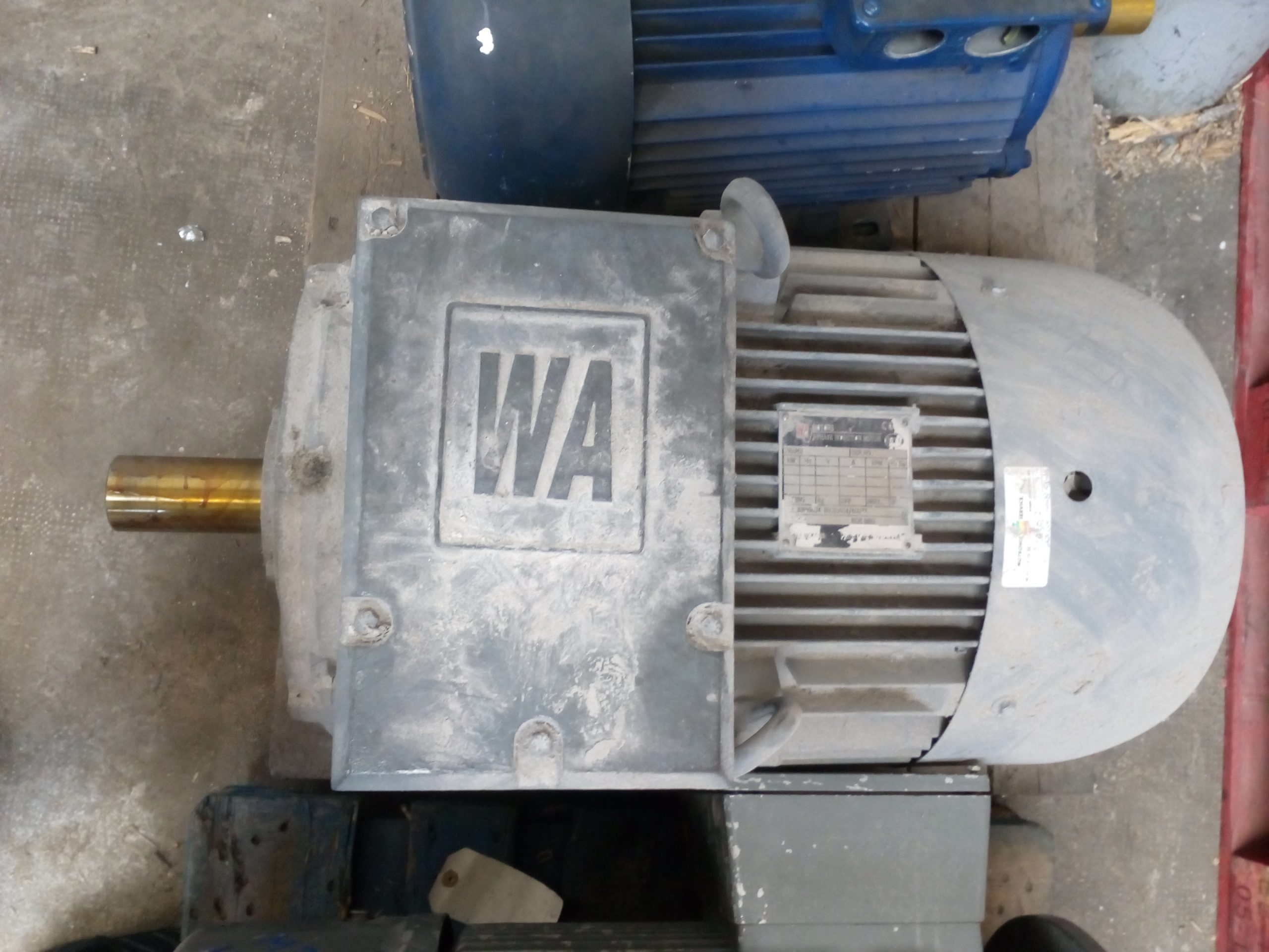 Motor Trifásico AC Wa Motors 1L200L-4 V5 PT C, 36 kW, 1765 RPM.