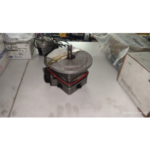 Tacogenerador Baumer KTD 3-6 B10 con carcasa robusta y alta precisión.