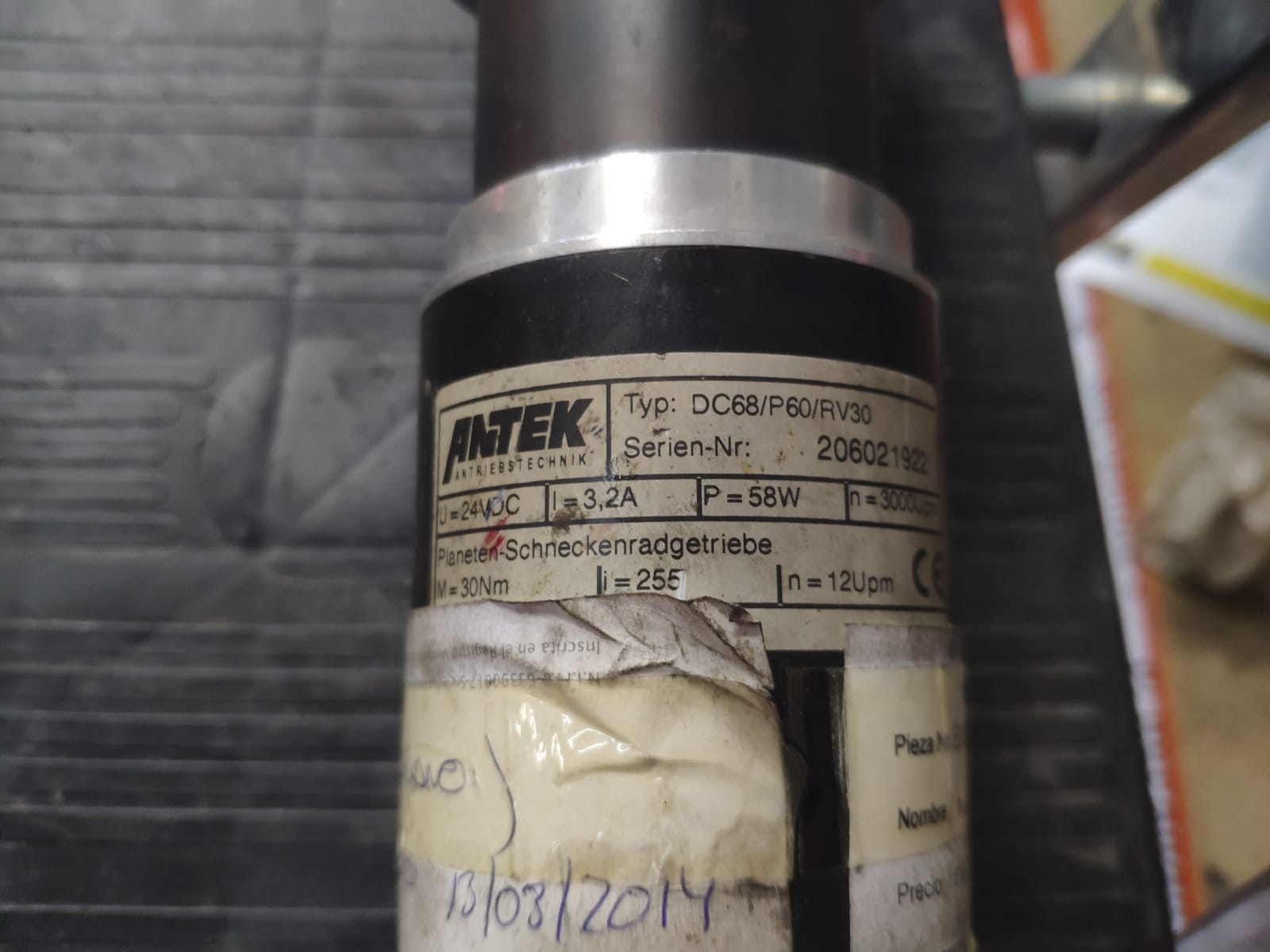 Motorreductor ANTEK 58 W 24 VDC 3000 RPM