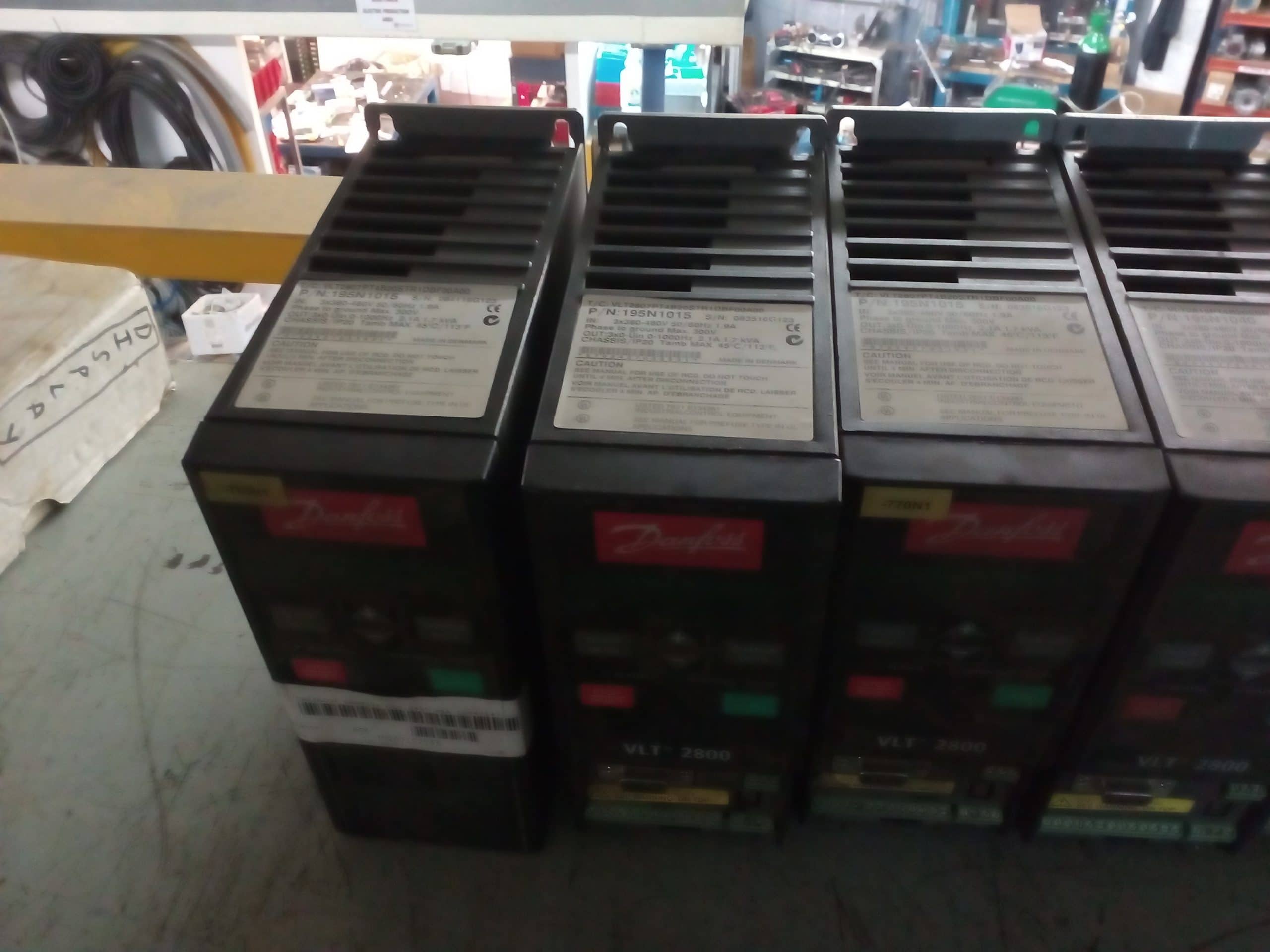 Variador de Velocidad Danfoss VLT2807P 195N1015