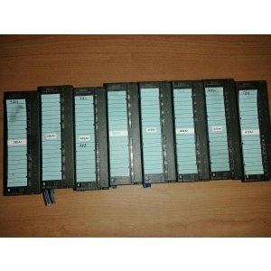 Módulo de Salidas Digitales Siemens 6ES7322-1BF01-0AA0, 32 salidas de 24V DC.