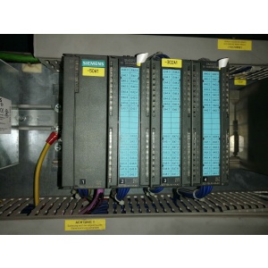 Módulo de Salidas Siemens 6ES7 322-1BL00-0AA0, 32 salidas digitales 24V DC.
