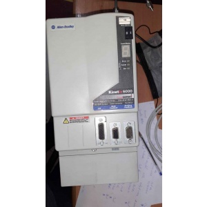 Variador Kinetix 6000 Allen Bradley 2094-BC02-M02-S, control de movimiento avanzado.