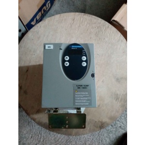 Variador de Velocidad Telemecanique ATV31H037N4, 0,37kW, 380-500V.