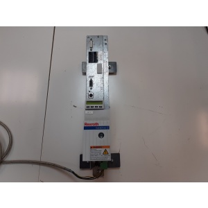 Servo Módulo Bosch Rexroth HCS02.1E-W0028, control preciso para motores eléctricos industriales.