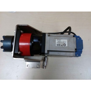 Servomotor Omron SJME-08AMC41-0Y, 750W, IP55, ideal para control de movimiento industrial.