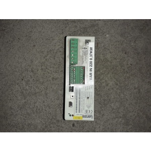 Variador de Velocidad Lenze EVF8201-E, controlador industrial de motores.