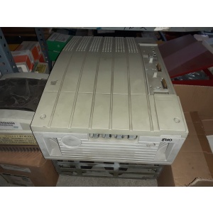 Variador de Velocidad Lenze E82EV553_4B201, controlador de motores industriales.