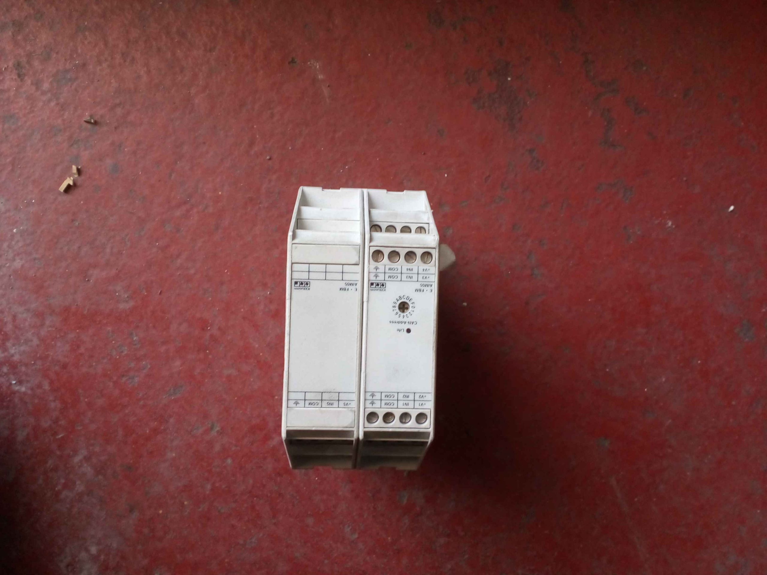 Módulo Eckelmann FBMAIM0501, entrada analógica para monitoreo y control industrial.