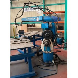 Robot de Soldadura Commercy Soudure con Controlador CY2.12, soldadura automatizada de alta precisión.
