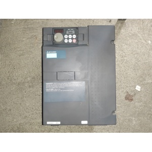 Servomotor Schneider Electric MH31001P07A2200, serie MH3, 3.3 Nm, 4000 rpm