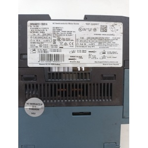 Arrancador suave Siemens 3RW4037-1BB14 de 63 A para motor trifásico de 30 kW