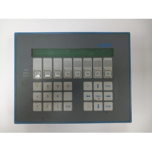 Panel operador AMK AB 202L con teclado y conexión RS-232/RS-422 para sistemas AMKASYN